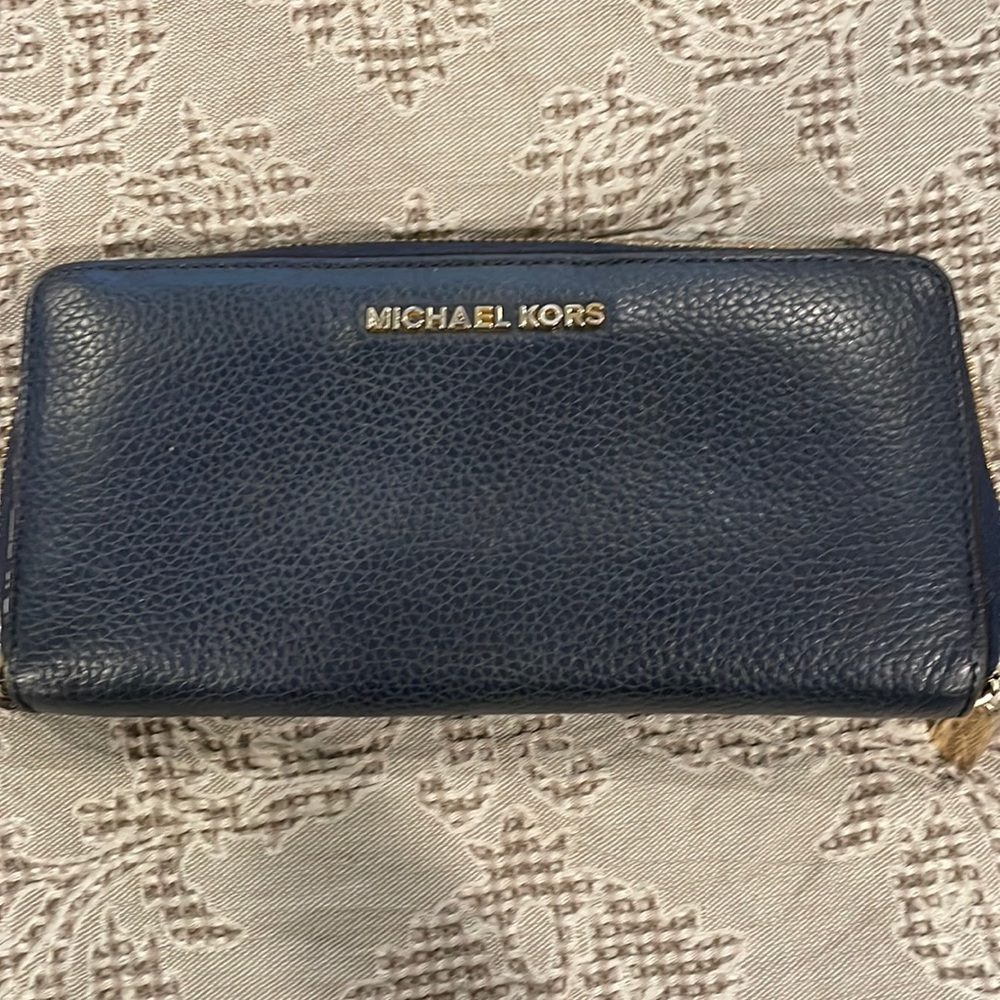 Michael Kors wallet